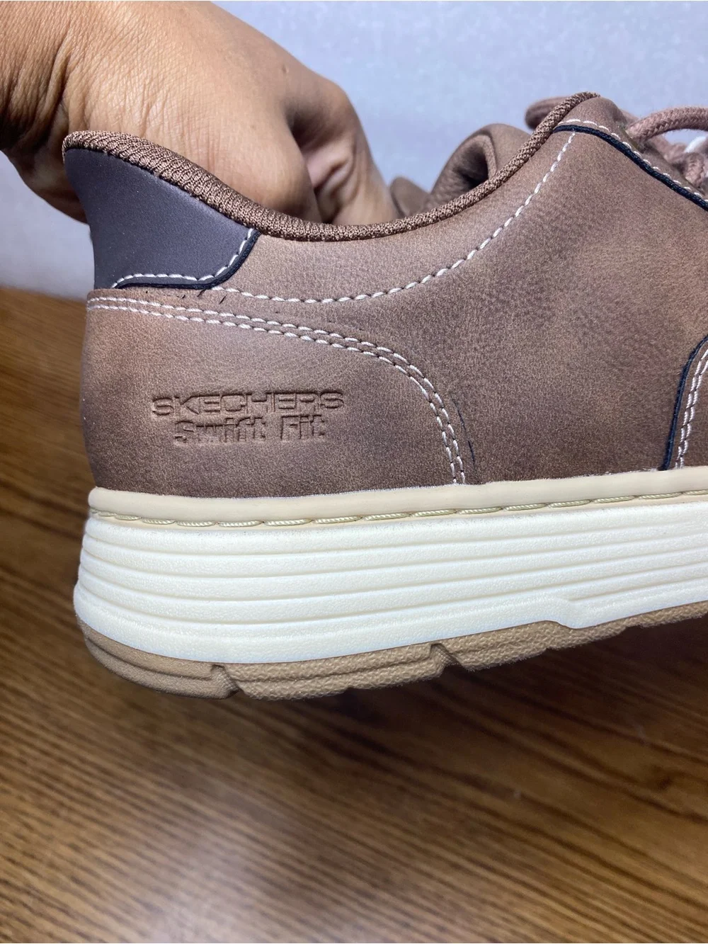 Skechers Men's Hands Free Swift Fit Memory Foam Casual Brown Shoes Size 12